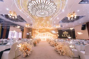 Zhennan Hotel - Image 3
