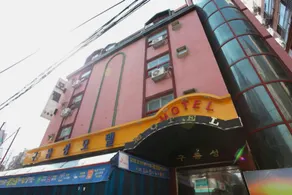 Motel Flower - Image 2