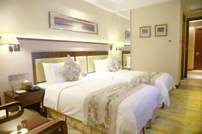 Legend International Hotel - Image 2