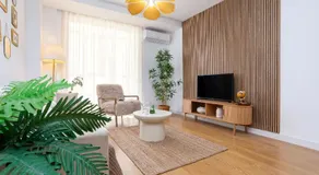 Exclusive Apartments Plaza Merced - Image 2