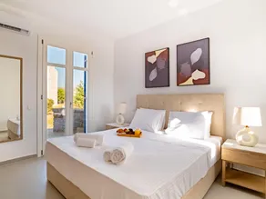 Sanders Paros Gardens - Smart 1-Bdr Apt w Patio - Image 2