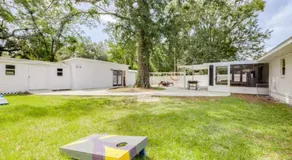 The Peach Family Friendly Oasis - Image 4