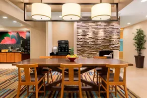 Fairfield Inn Grand Forks - Image 3