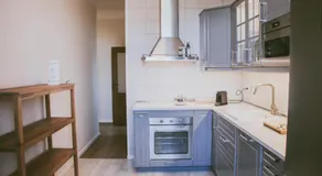 Luxury Renovated - 600 Mbit - 64 M2 - 65 inch TV - Image 3