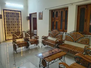 Furnished independent STUDIO flat for short stay - Image 4