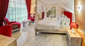 White Land City Hotel - Image 2