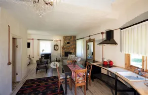 Dachas Cove Hotel - Image 4