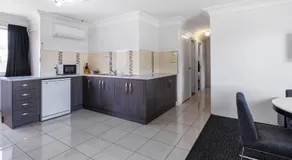 Leichhardt Motor Inn - Image 5