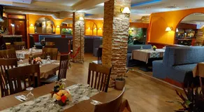 Eleganza Family Hotel - Free Parking - Image 4