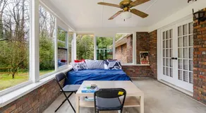 Suite with Smart Tv Fireplace and Mini Fridge - Image 3