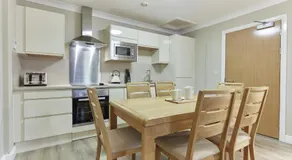 Southview Park Hotel - Image 4