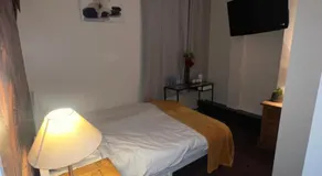 Ash Lea Hotel - Image 2