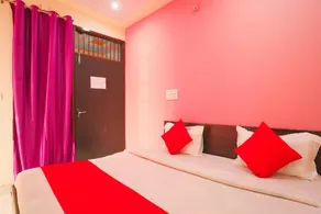 OYO Flagship 62980 Shiva Residency - Image 4