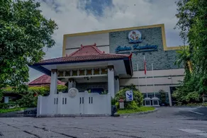 Cakra Kembang Hotel - Image 4