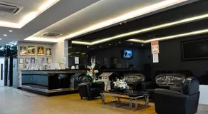J Suites Hotel - Image 2