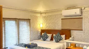 In Da Lodge - Image 2