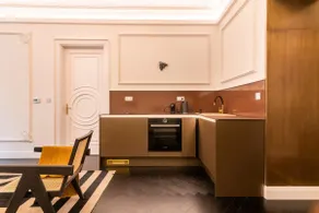 Antique Glam Apartment in Old Town Prague - Image 2
