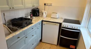 Beckington House - Image 3