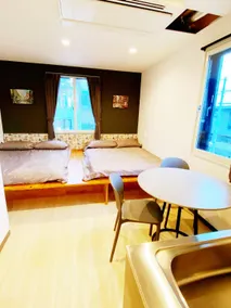 Q FOX GMG HOTEL - Image 2
