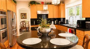 The Elegant & Cozy Retreat - Image 2