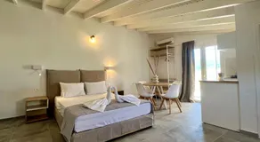 Issos Residence - Image 2