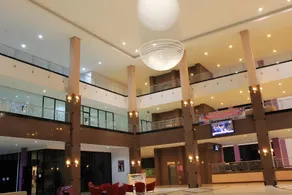 Kyriad Sadurengas Hotel - Image 2