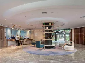 Huandao Beach Hotel - Image 3