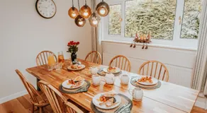 Maisy's Hideaway - Image 3
