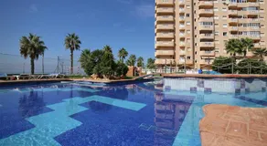 Puerto y Playa Apartments La Manga - Image 3