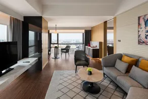 New World Lagfang Hotel - Image 4