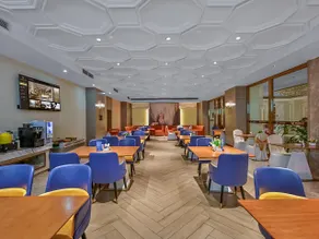 Vienna International Hotel Guangdong Dongguan Zhangmutou Government Plaza - Image 3