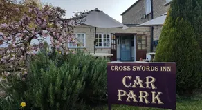 Cross Swords Rooms, Skillington - Image 3