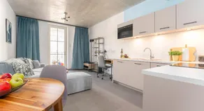 Oomph Apartments - Image 3