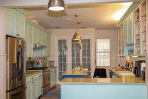 Oakland Manor House - Image 2