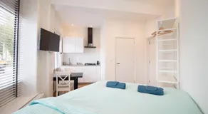 Escamp Apartments - Image 2