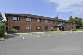 Travelodge Kettering - Image 5