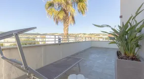 Tesino Green Eco Stays with Beach Access & Parasol - Image 4