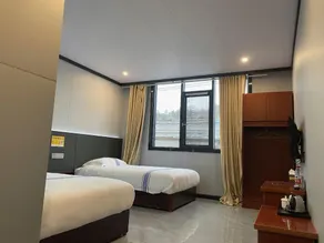 Xie Rui Business Hotel - Image 2