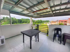 Balcony & 2BR TownHouse - near Clark Airport & Aqua Planet - TRP2 - Image 2