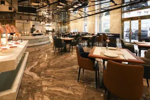 VOYAGE INTERNATIONAL HOTEL - Image 3