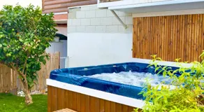 וילת בית העץ Wood House Vila - Image 2