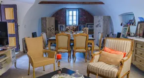 Colourfull Stone House - Image 4