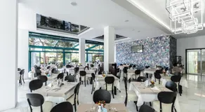 Mirage Medspa Hotel - Image 5