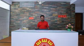 Super Townhouse Prince Palace - Image 3