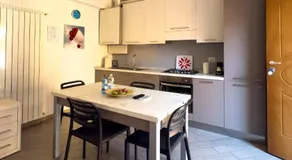 BelSorrisoVarese - Boutique Hotel & Residence - Private Parking -Reservation Required- - Image 4