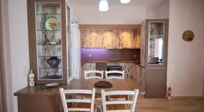 Chioni's Houses - Image 3