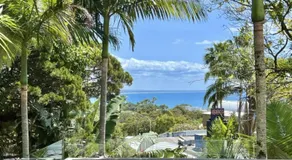 Bright Ocean Horizon Escape - Image 4