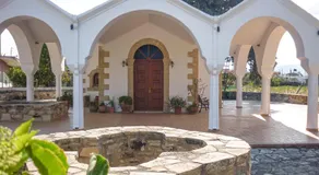 Zeus Traditional House - Image 4