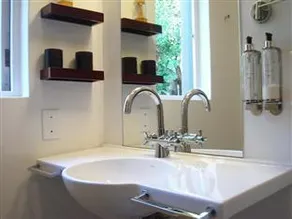 Alta Bay Guest House - Image 2