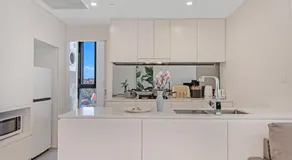 Fully equipped apartment in Rockdale - Image 5
